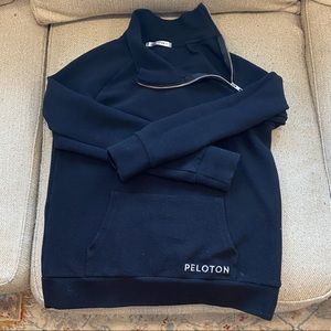 Peloton pull over sweater size small